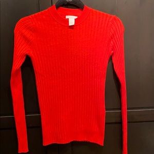 😎3/$12 H & M basic top size S.